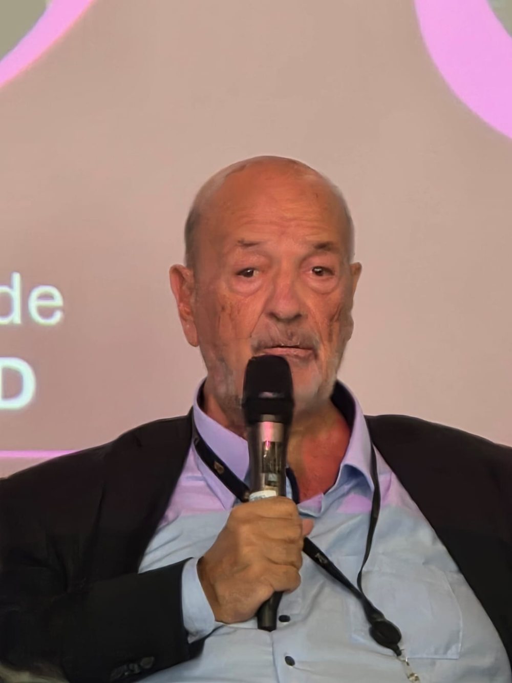 Jean-Marie Peretti, conseiller de l’ouvrage et préfacier, lors du lancement de L’Encyclopédie de l’Inclusion.